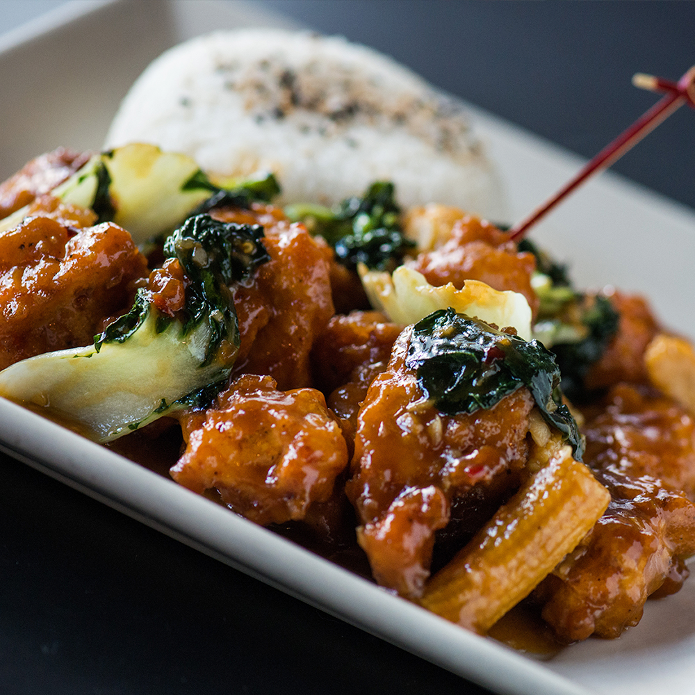 Yard House Carlsbad food and atmosphere 1
