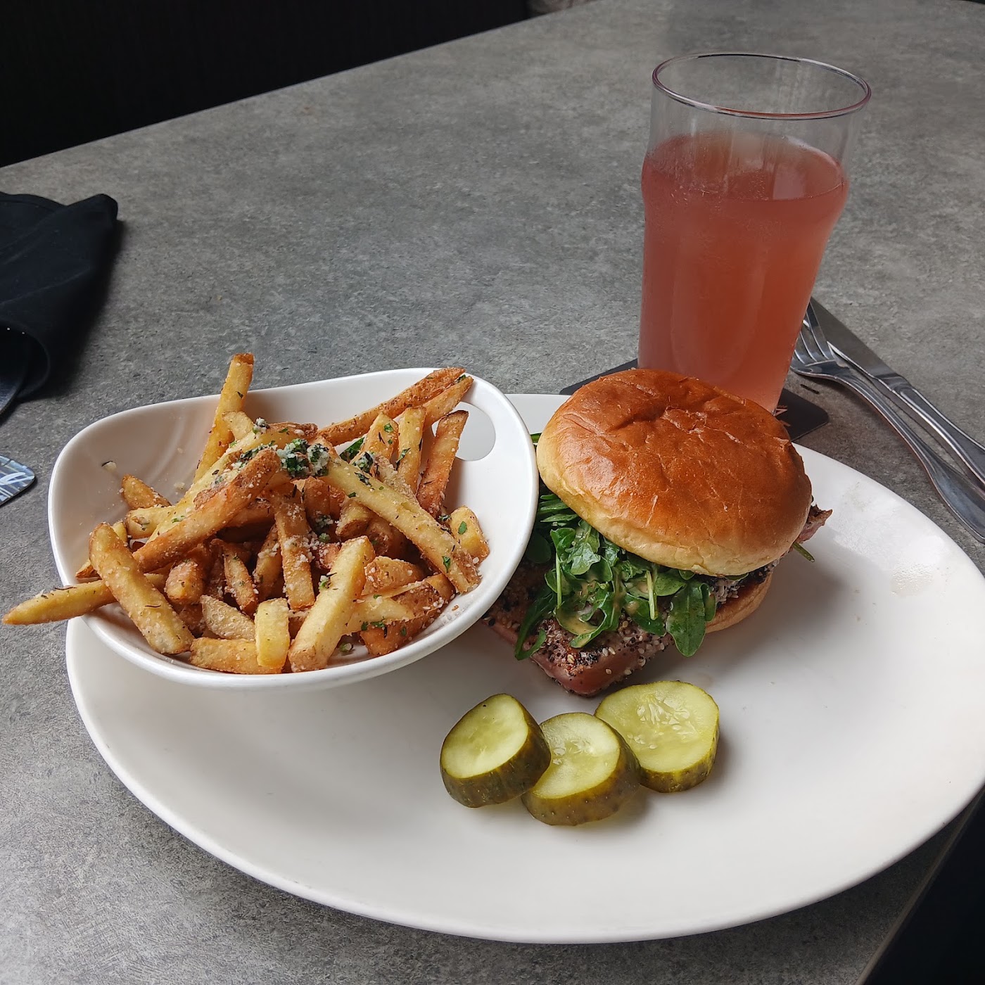 Yard House Carlsbad food and atmosphere 2